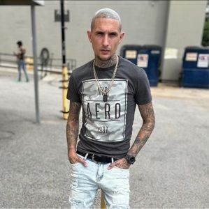 Meet your Posher, Gary